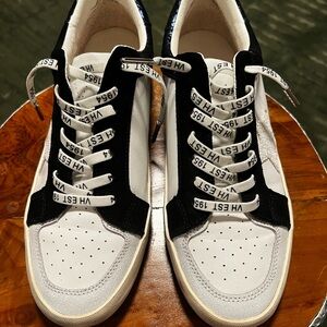 Vintage Havana Sneakers